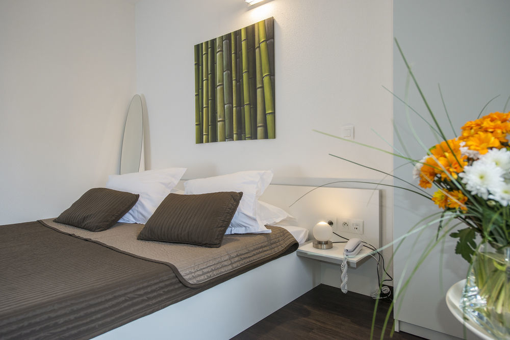 Les Capucines Bed & Breakfast Abbeville Dış mekan fotoğraf